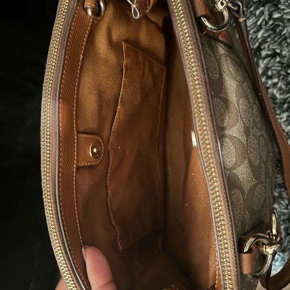 Coach Kelsey Satchel in brown - Picture 12 of 13